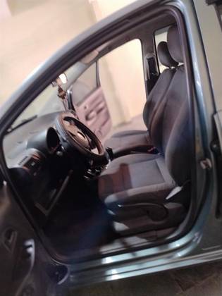 VOLKSWAGEN FOX 1.0 MI TREND 8V FLEX 4P MANUAL